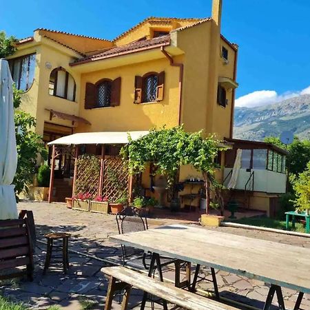 Villa Alberto Сульмона Экстерьер фото